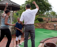 Obama on Joke That He Wears 'Mom Jeans:' 'I Look Very Sharp in Jeans'