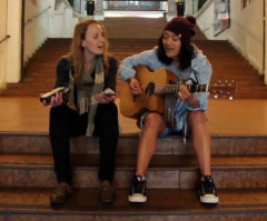 Praise God With These Two Young Women Who Worship for All to Hear (VIDEO)