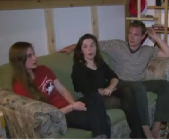 Students Find $41,000 in Couch, Return Money to Owner