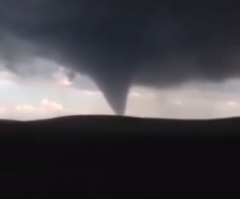 Woman Prays as Tornado Touches Down Near ND Oil Patch: 'Oh Jesus, We've Got Nowhere to Go' [VIDEO]