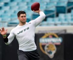 Tim Tebow Says He's the Best He's Ever Been at Pro Football: 'I Still Love It'