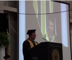 Mo. High School Principal in Graduation Speech: 'God Is Still Important' (Viral Video)