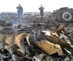 Netherlands Rules Out Armed Mission to MH-17 Crash Site; Fighting in Ukraine Hinders Investigation