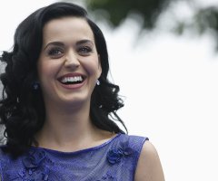 Katy Perry Veers From Traditional Christian Upbringing, Plans for Children With or Without 'A Dude'