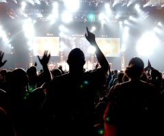 5 Songs Every Christian Can Add to Their Party Playlist