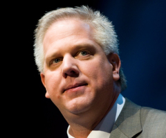 Glenn Beck Pours 'Christian Blood' on Pancakes; Eats Them in Response to Blood Libel Comments From Hamas Spokesman