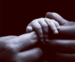 Beyonce Thanks God for Kelly Rowland's Newborn Son; Shares First Photo