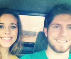 '19 Kids & Counting' Star Jessa Duggar Showcases Husband's Singing Skills in Video