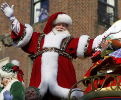 Is Santa a Republican or Democrat? Here's What Prominent Politicial Minds in Washington Think