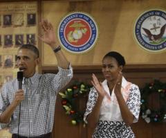 Obama Visits Troops in Hawaii on Christmas Day, Thanks Them for Service and Honors Birth of Christ