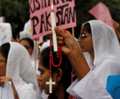 Pakistani Muslim Beats Christian Mother With Bat After She Prevented Man From Abducting, Raping Daughter