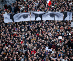 World Leaders Join 1.6 Million People in France's Unity March Against Terrorism; 2.5M Marchers in Other Cities