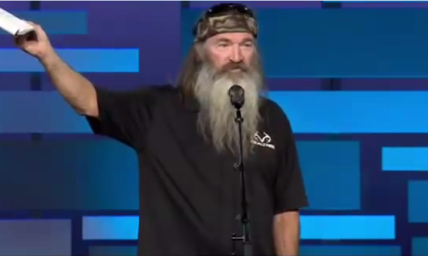 Phil Robertson Says 'Duck Dynasty' Blocked Praying 'In Jesus Name' in Order To 'Not Offend Some of the Muslims'