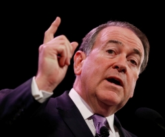 Obama Has 'Undying Support' for Muslims but Is Against Christians and Jews, Says Mike Huckabee