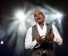 Kirk Franklin Talks Fidelity and Divorcing His Carnal Nature