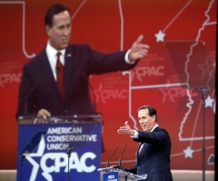 Rick Santorum Vows to Fight Until His 'Dying Day' for Religious Expression in Public Square