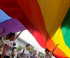 Three Men Get Married in World's First 3-Way Gay Wedding in Thailand