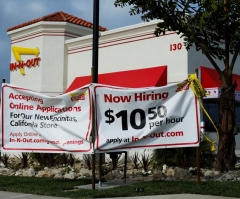 In-N-Out Christian Food Chain That References Bible Verses on Its Cups Is America's Favorite Place to Get a Burger