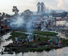 'Duck Dynasty's' Sadie Robertson Joins Olivia Munn, Dwayne 'The Rock' Johnson and Others in Praying for Nepalese Earthquake Victims