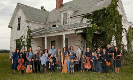 Josh Duggar, Star of '19 Kids and Counting,' Apologizes for Teen Molestation Allegations: 'I Acted Inexcusably and Hurt Others'