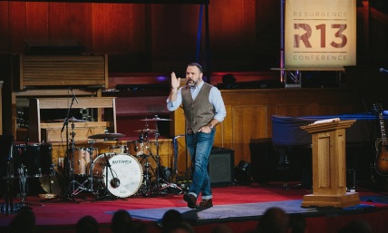 Comeback Tour? Ex-Mars Hill Pastor Mark Driscoll to Preach at Missouri Megachurch Sunday, Hillsong Conferences This Summer