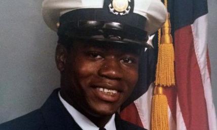 'If You Keep the Faith, You Will See the Light;' South Carolina Grand Jury Indicts Ex-Police Officer in Walter Scott Killing