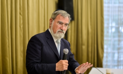 Rabbi Jonathan Sacks: Secularism Can't Solve Today's Religious Violence; Answers Rooted in 'Sibling Rivalry' of Jews, Christians, Muslims