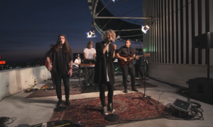 New Video From Hillsong United Features Live Performance of 'Touch the Sky'