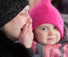 Ukrainians Facing Worst Crisis Since World War II; Starving Elderly 'Throwing Themselves From Windows and Bridges,' Warns Catholic Bishop