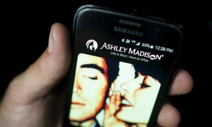 How to Confess an Affair If You Were Using Ashley Madison