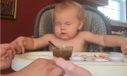 This Adorable Little Girl Prays Before Her Meal — It's Precious!