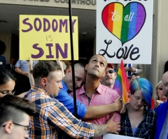 Kentucky Clerk Kim Davis, Who Refused Marriage Licenses to Same-Sex Couples, Released From Jail