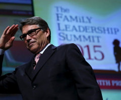 Rick Perry Quits Presidential Race 'With No Regrets;' Says God's Will 'Superior to Mine'