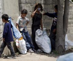 Assad Troops Force Children to Watch Father Being Burned Alive