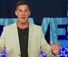 Pastor Craig Groeschel Shares 8 Biblical Reasons to Be Optimistic 