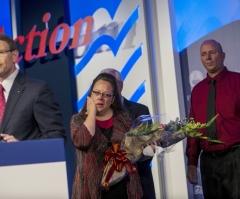 Kim Davis' Stand for Biblical Marriage Honored With 'Cost of Discipleship' Award