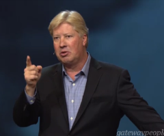 Gateway Church Pastor Robert Morris Chides Christians Who Read Filthy Gossip on Internet and Believe It