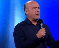 Pastor Greg Laurie: 3 Reasons 'Why You Need the Church and the Church Needs You'