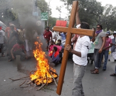 Over 1,000 Pakistani Christians Protest Amendment to Deny Voting Rights to Religious Minorities