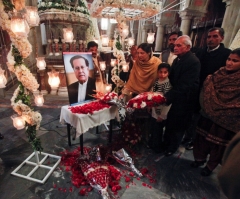 Pakistan Court Upholds Death Penalty for Security Guard Who Killed Former Gov Salman Taseer for Opposing Blasphemy Laws