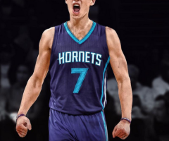 Jeremy Lin Prays for Fans in 7-Part Message Asking God for Healing; Hornets Point Guard Opens by Reading Bible