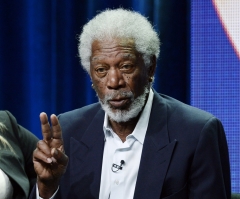 Morgan Freeman Meets Joel Osteen After Plane Makes Emergency Landing