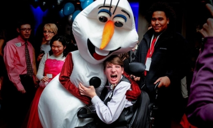 NJ Megachurch, Tim Tebow Foundation to Host Special Needs Prom