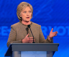 Clinton: GOP Would Reverse Gay Rights, PP Funding, Obamacare if They Win WH