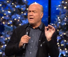 Pastor Greg Laurie: 'Why Did Jesus Come on That First Christmas?'