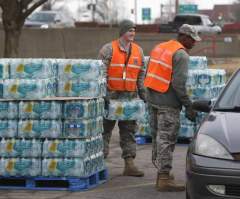 Bishop Marvin Sapp, Gospel Singers Rally Donations, Bottled Water for Flint, Michigan