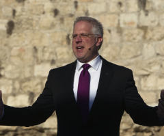 Glenn Beck Accuses Evangelical Christians Supporting Trump of 'Not Listening to Their God'