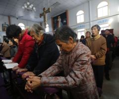 Hundreds of Police in China Demolish Church Crosses, Leave Christian Protesters Beaten and Bloodied