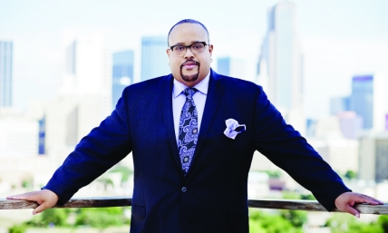 Fred Hammond Recording Live Music for First Time Since 1999