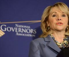 Oklahoma Senate Passes Bill to Make Performing an Abortion a Felony